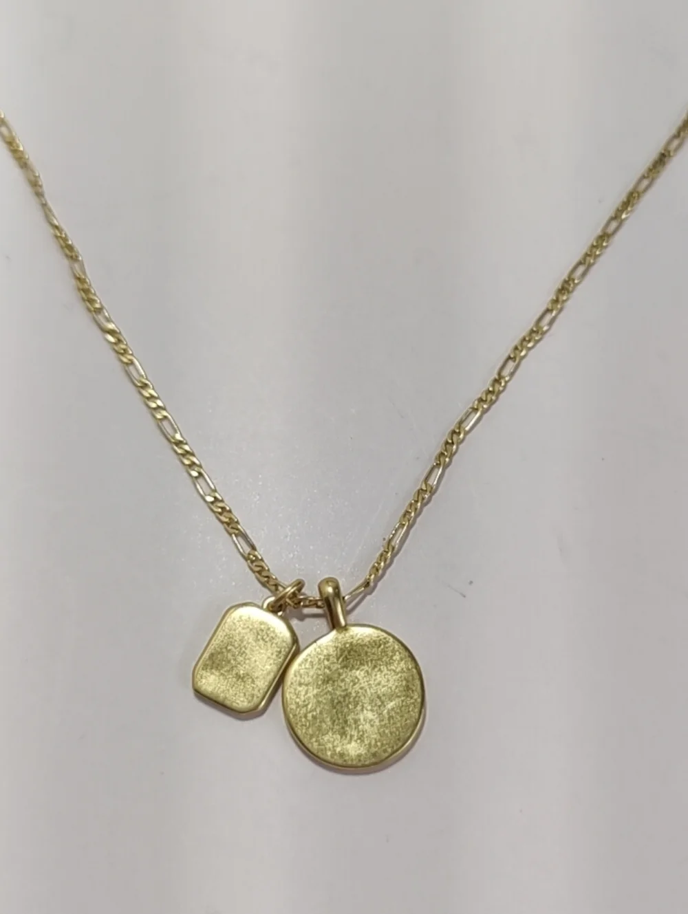 Madewell Gold Tone Layered Pendant Necklace Double Charm Disc Tag 18-21 In - Picture 8 of 9